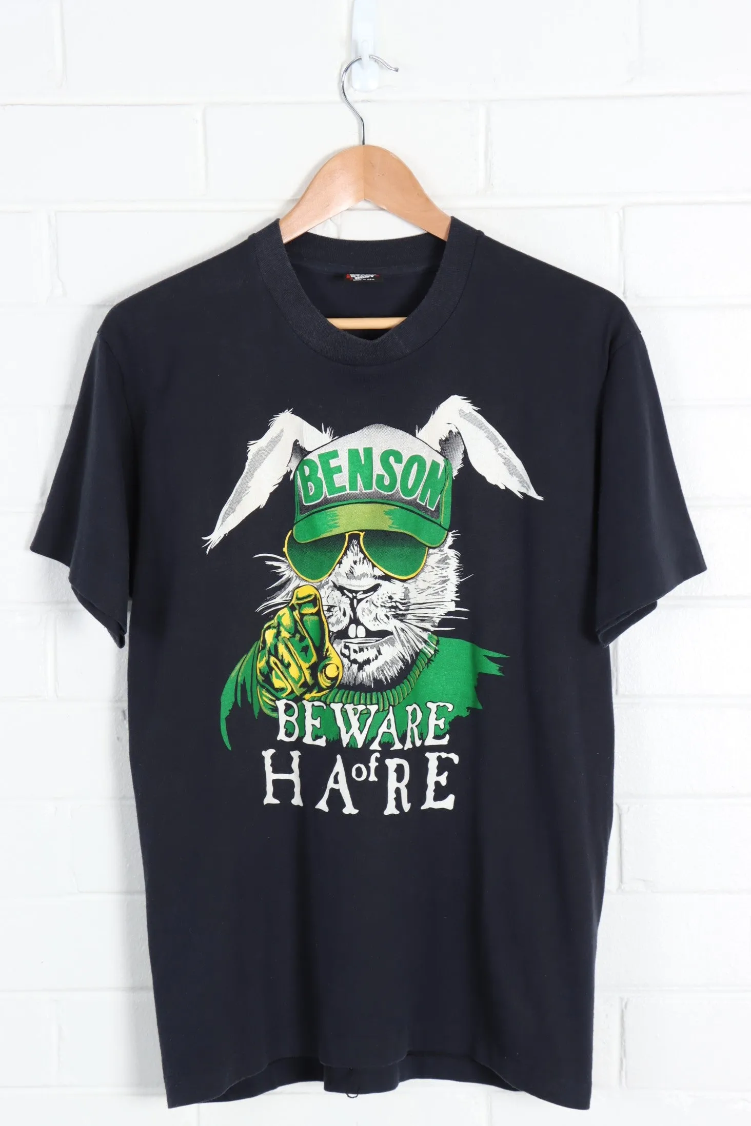 BENSON 'BEWARE OF HARE' GREEN & YELLOW 50/50 GRAPHIC TEE (