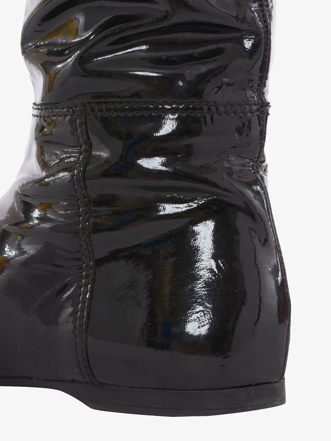 Miu Miu boot in black patent leather, 2000s