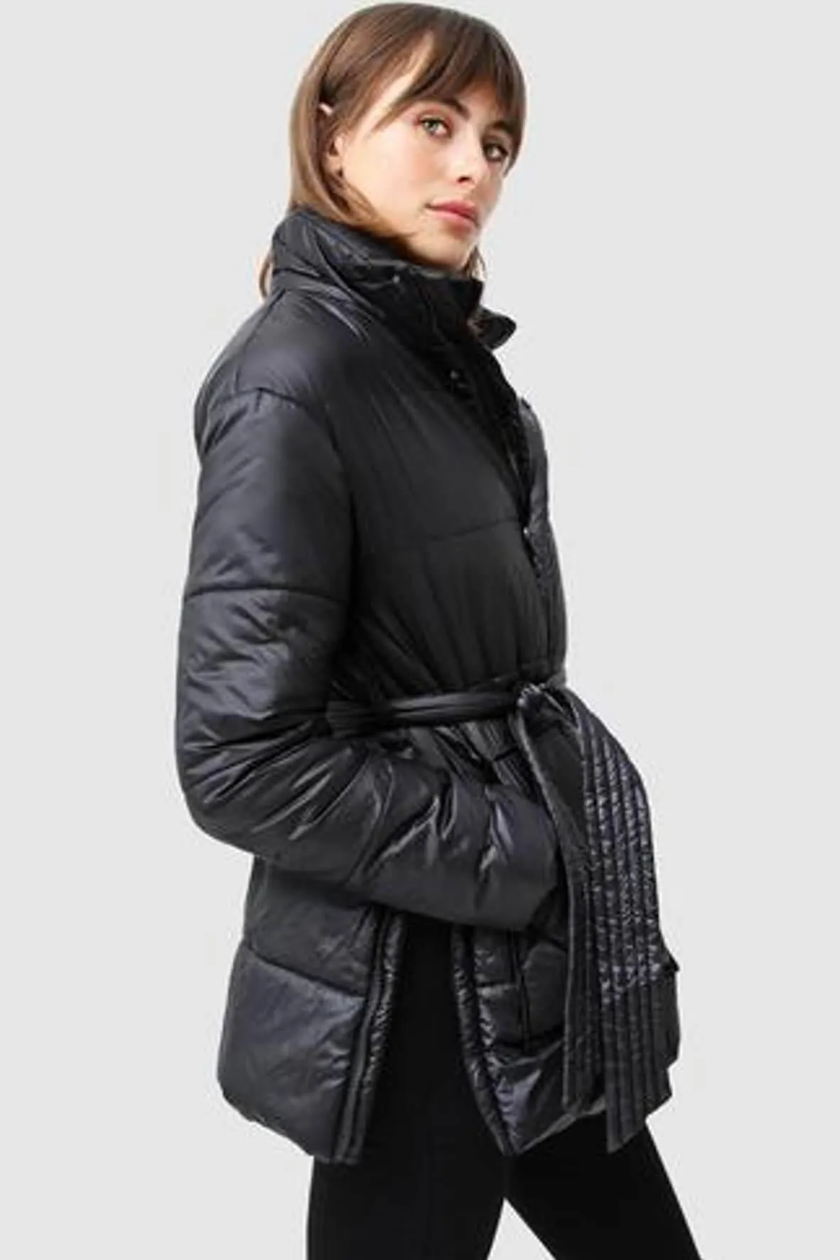 Moonrise Belted Puffer Jacket in Black