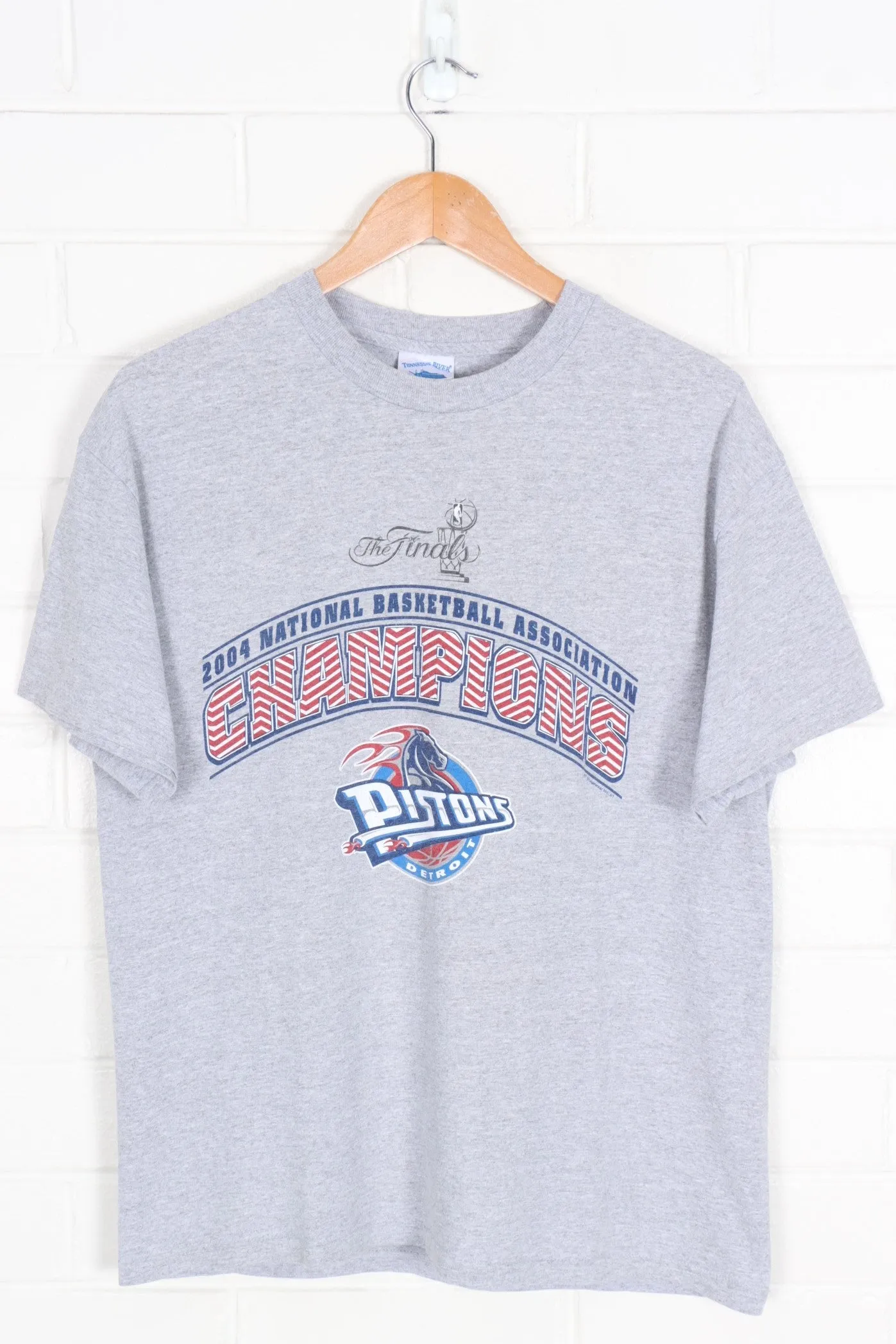 NBA Champions Detroit Pistons Basketball Tee (M-L)