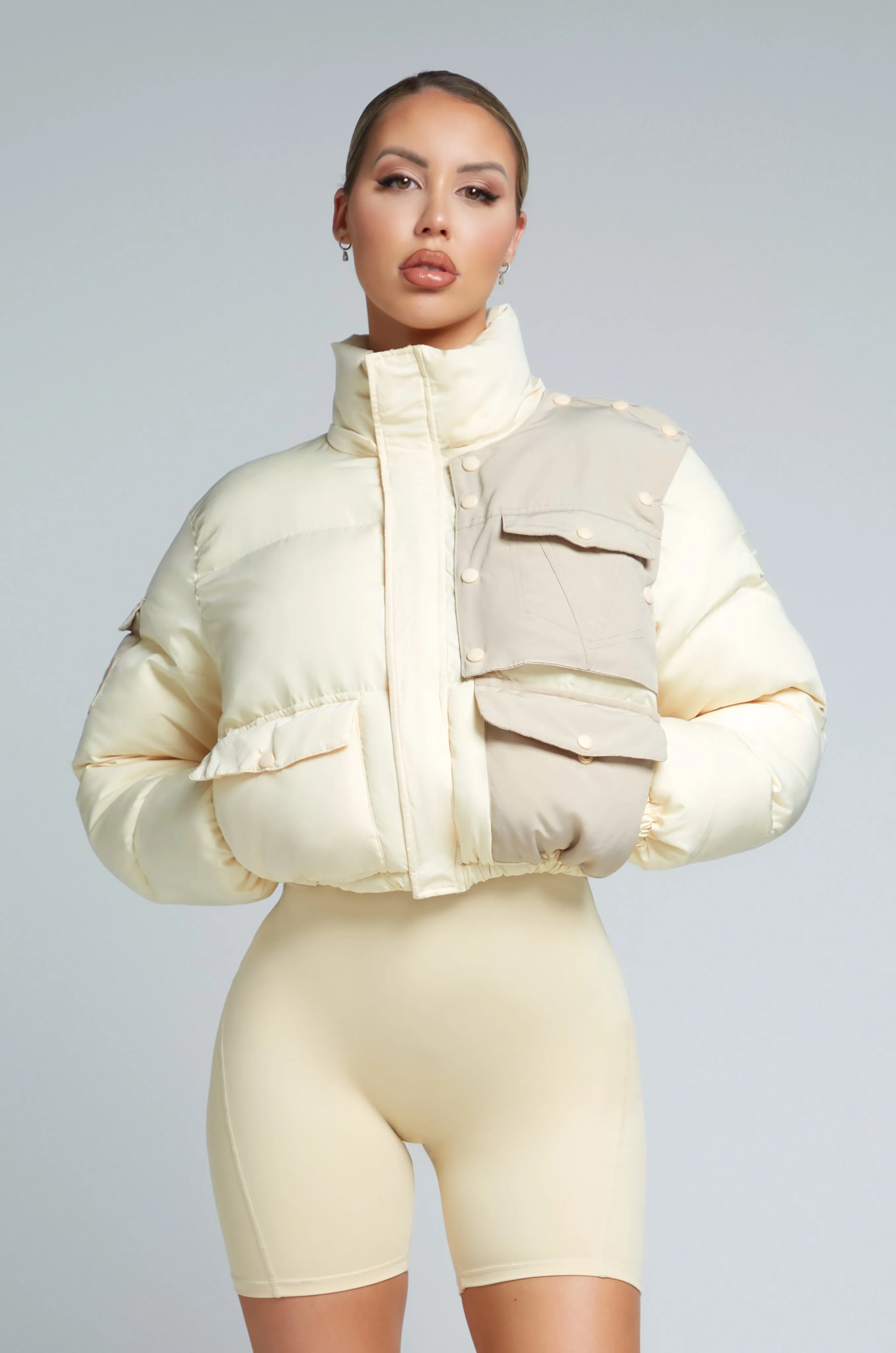 W23/24 KG Cropped Puffer Jacket - Cream