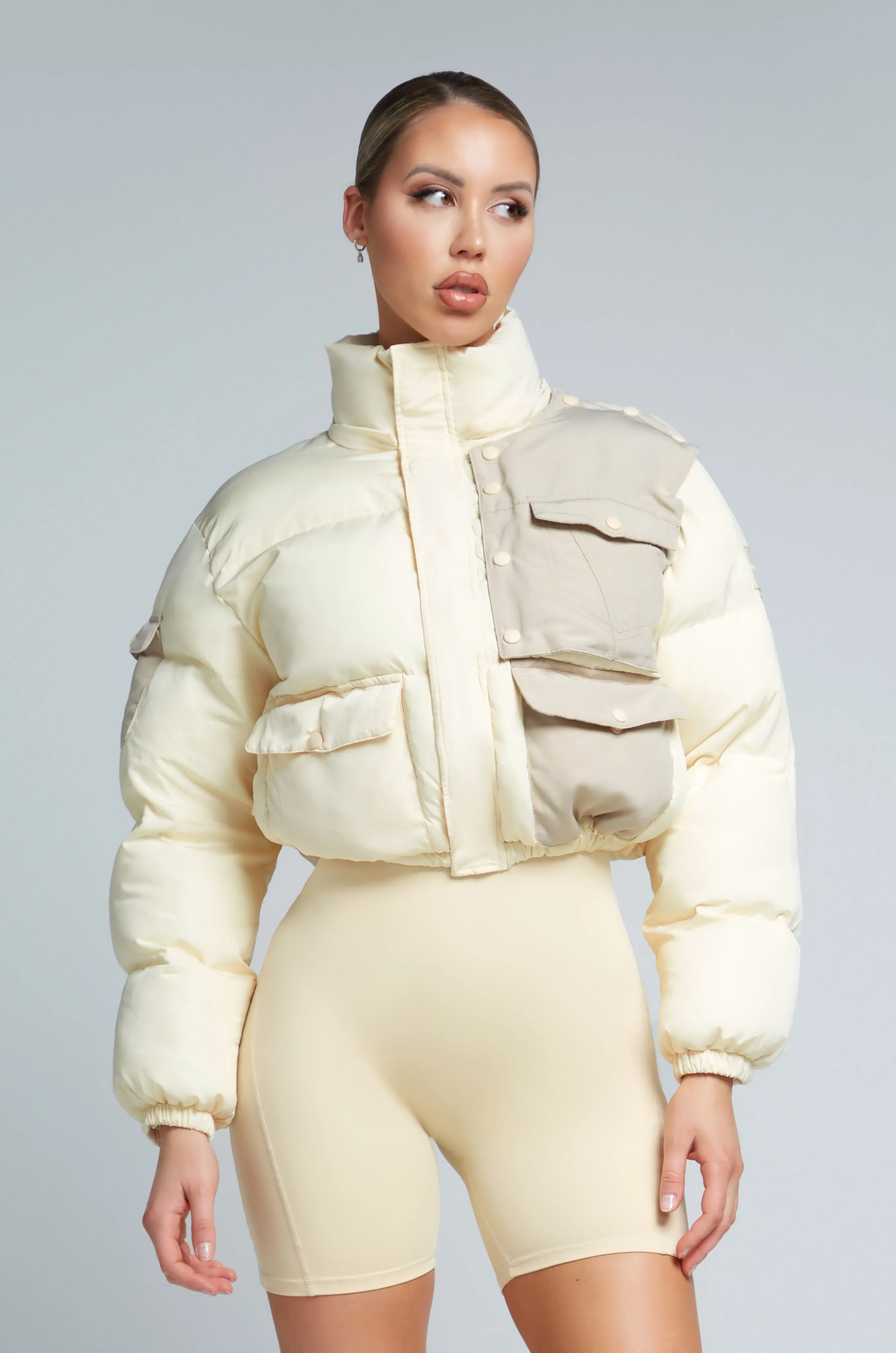 W23/24 KG Cropped Puffer Jacket - Cream