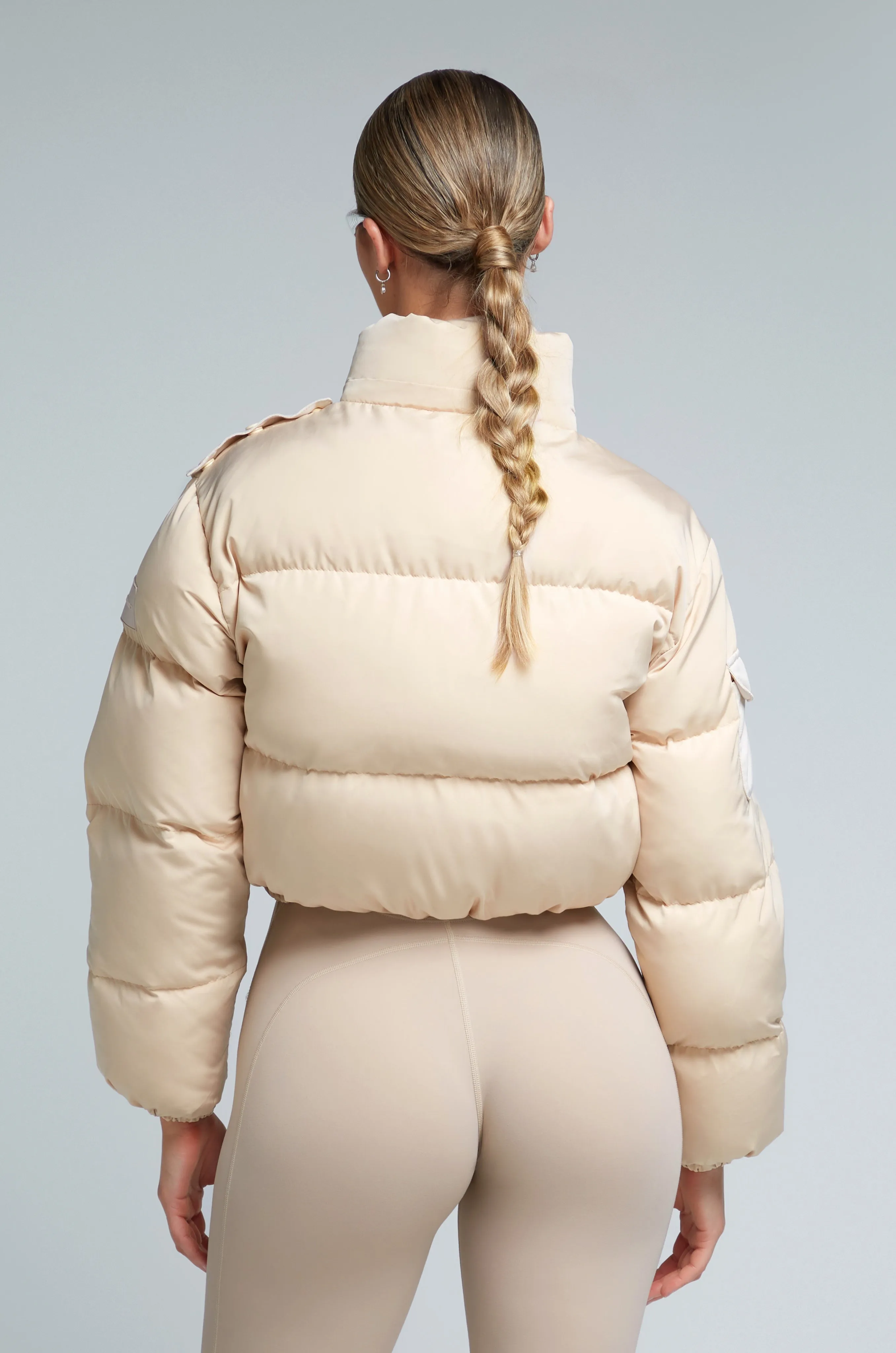 W23/24 KG Cropped Puffer Jacket - Latte