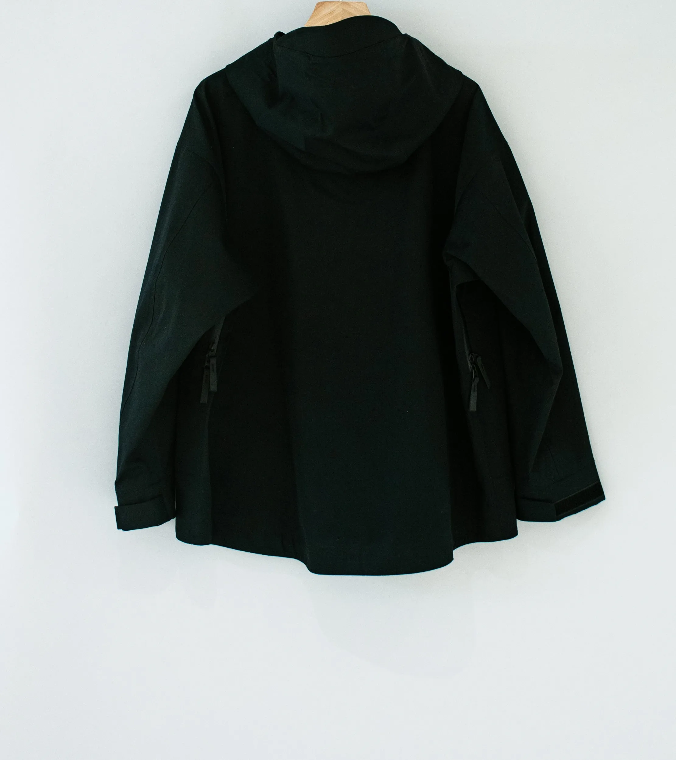 Yoko Sakamoto '3L Hooded Jacket' (Black)